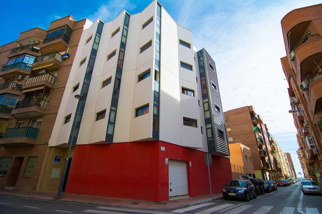 Apartamentos 16:9 Playa Suites Almería Exteriér fotografie