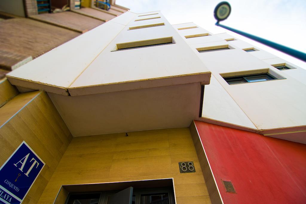 Apartamentos 16:9 Playa Suites Almería Exteriér fotografie